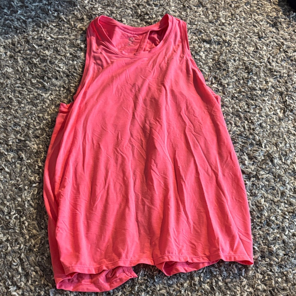 Gap workout float back top